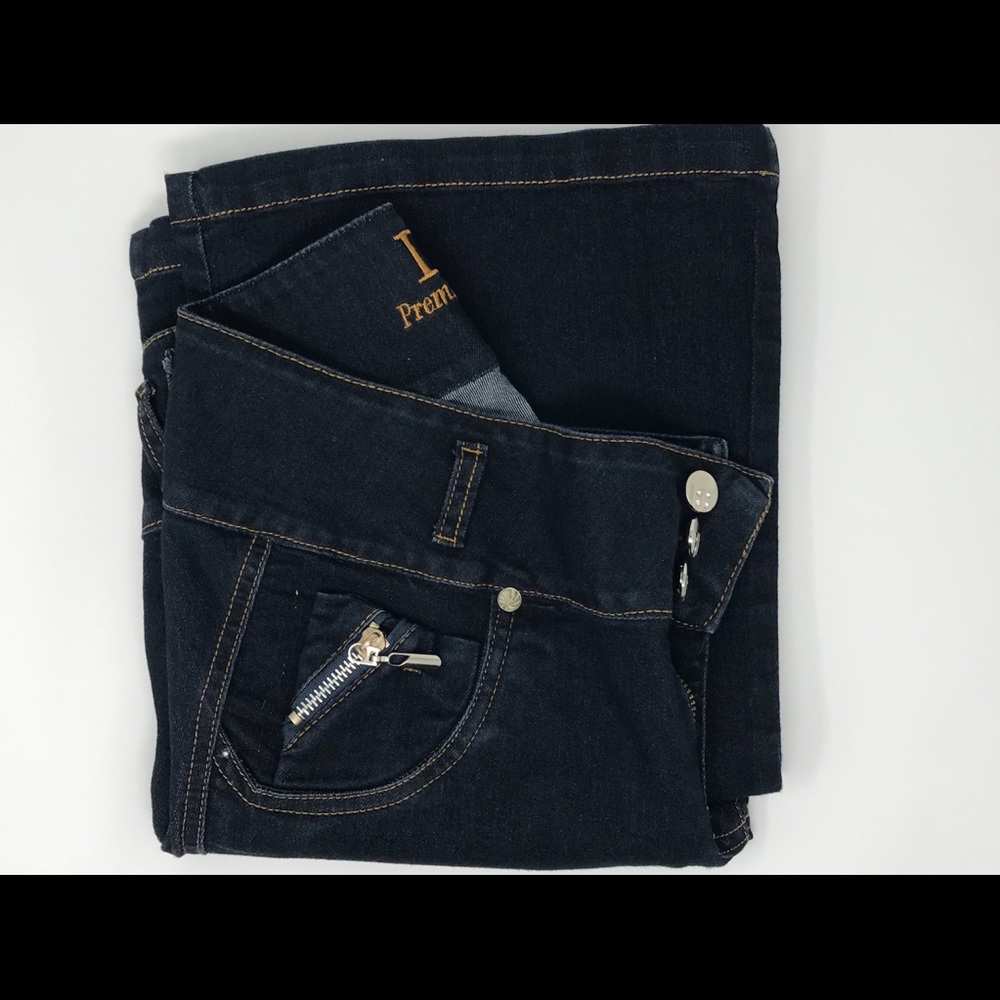 Dark Jeans